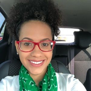 Meet your Posher, Nikita